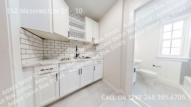 Building Photo - 152 Washington St