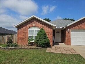 Building Photo - 561 Firewood Dr