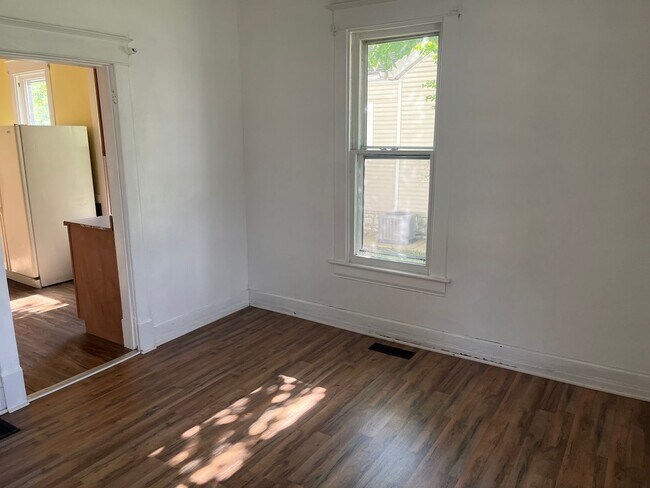 Foto del edificio - 2 Bedroom 2 bathroom in Alton
