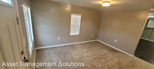Foto del edificio - 4 br, 3 bath House - 2331 SW 49th St.