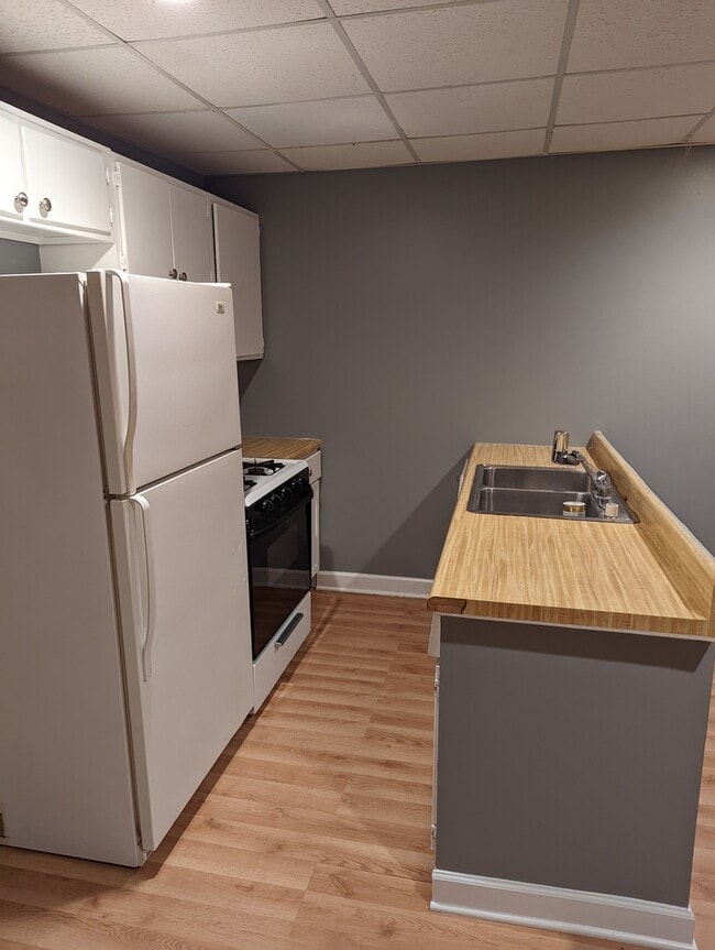 5612 S Illinois Rte 31 Unit C, Crystal Lake, IL 60014 Condo for Rent