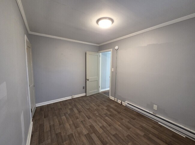 Foto del edificio - 2671 Roy St