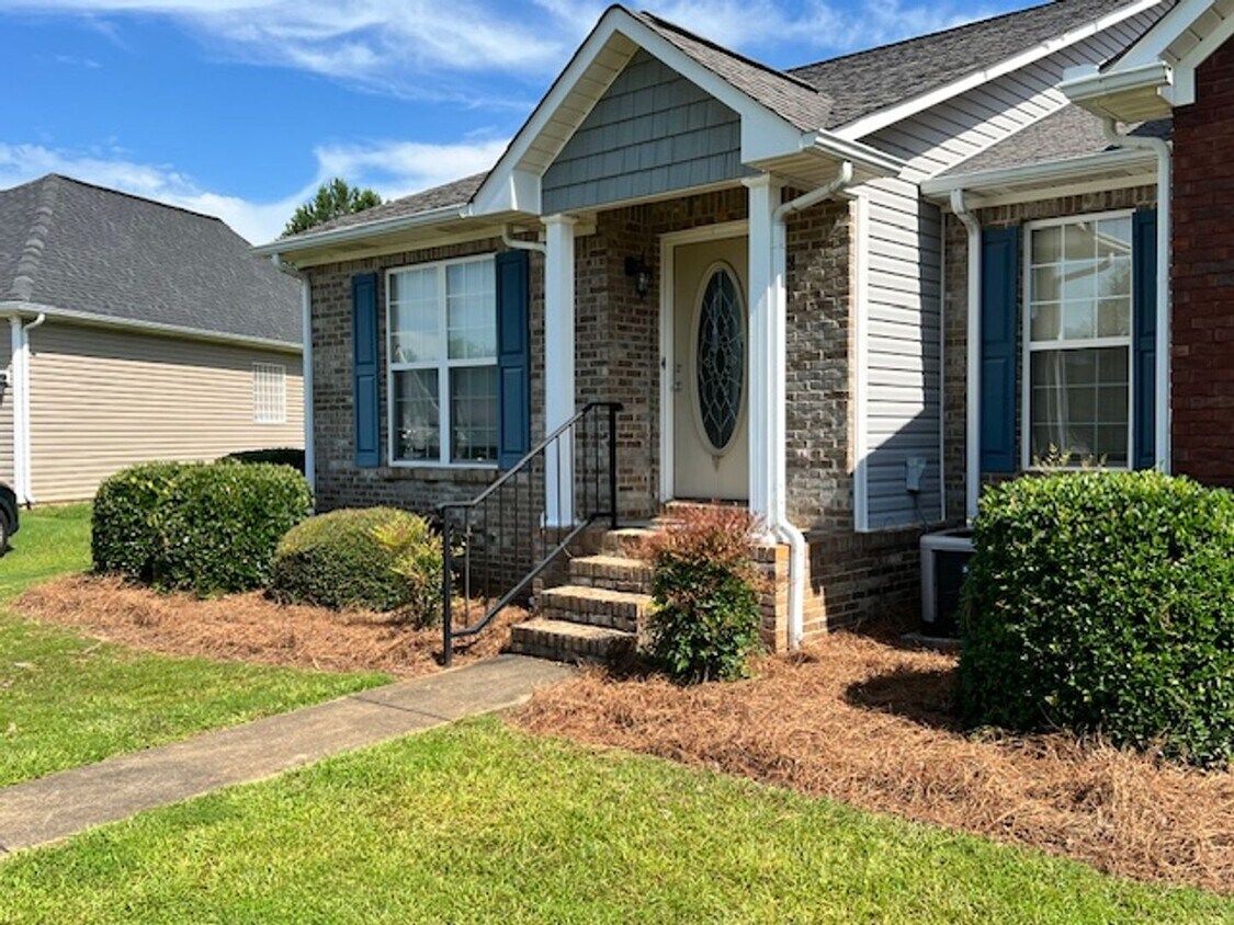 Primary Photo - 1488 Bailee Way SW
