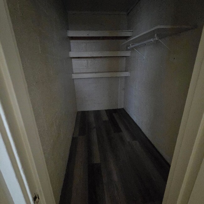 Interior Photo - Hillcrest Apartments