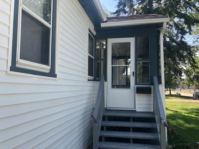 Foto del edificio - 19234-19235 5 Points St