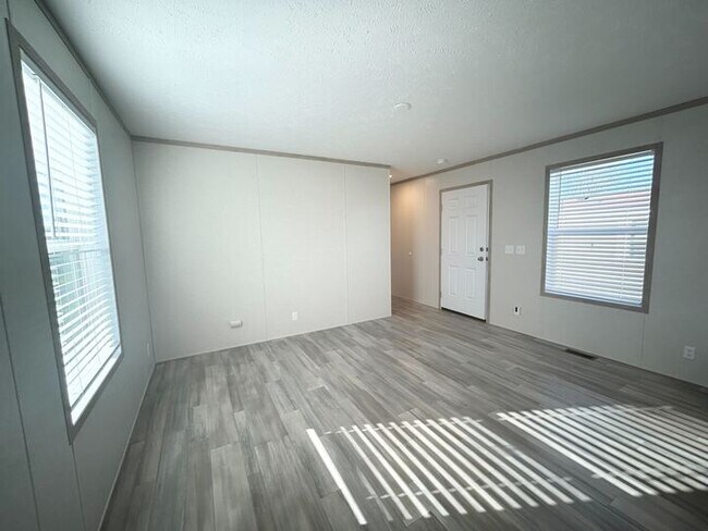 Foto del edificio - 52792 S Zacharias Ct