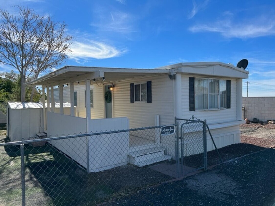 Primary Photo - 2 Bedroom in Veyo