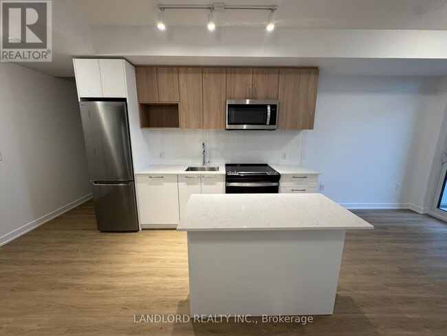 Photo du bâtiment - 500 Plains Rd E