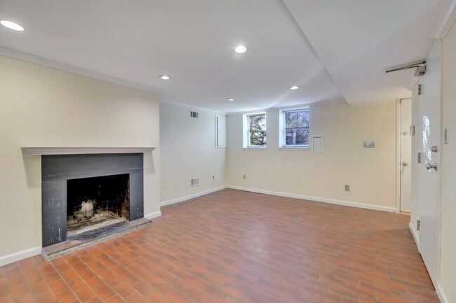 Foto del edificio - 308 11th St SE