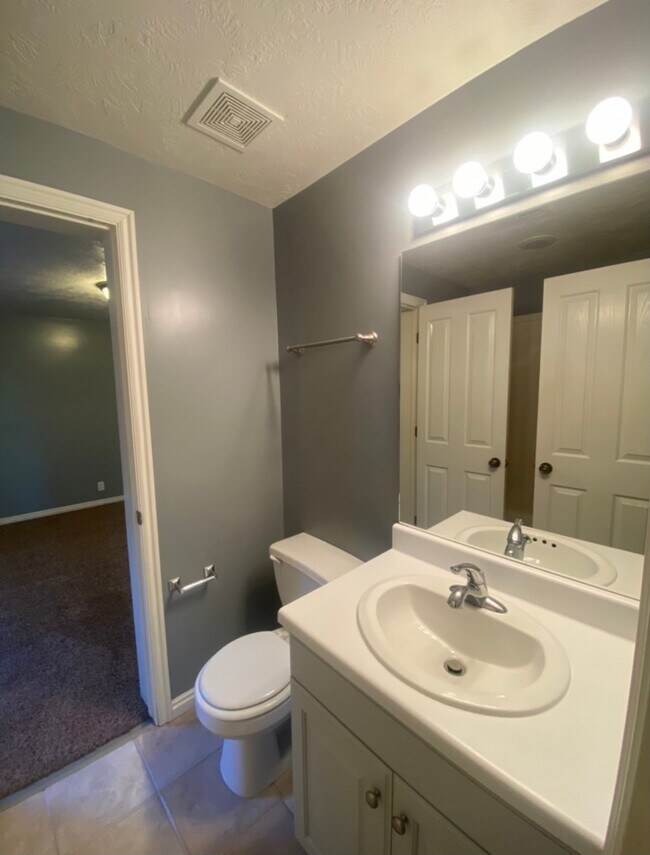Foto del edificio - 8134 Cottonwood Hills Ct