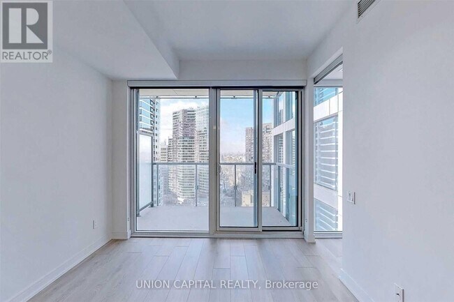 Photo du bâtiment - 3 Gloucester St