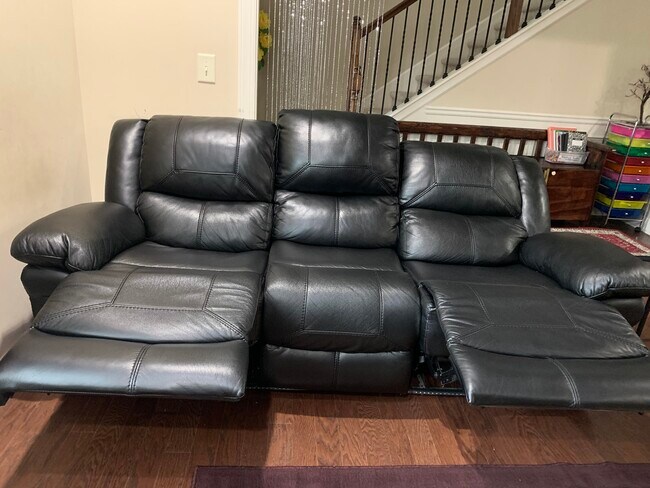 Foto del edificio - 4450 Nobel Pass