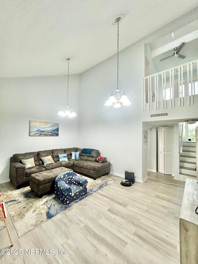 Building Photo - 7122 Cypress Cove Rd