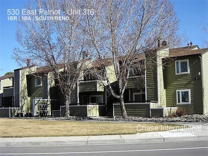 Primary Photo - 530 E Patriot Blvd