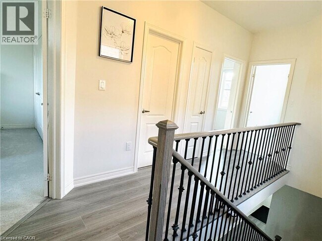 Photo du bâtiment - 112 Skinner Rd