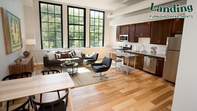 Building Photo - 655 Eden Park Dr