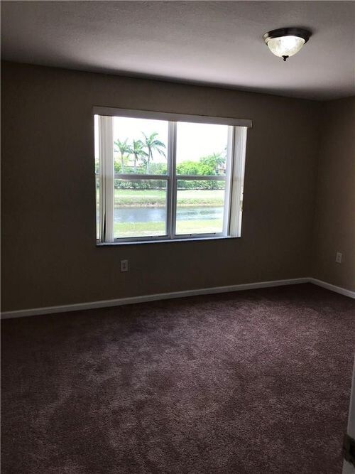 Foto del edificio - 13376 SW 47th St