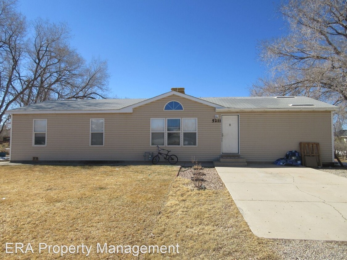 3 br, 2 bath House - 5211 N 3000 W
