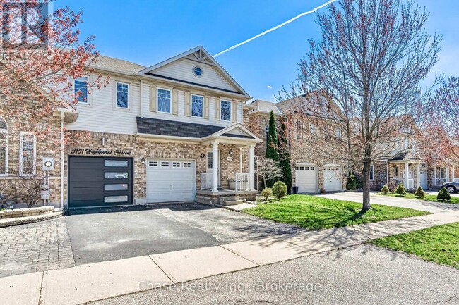 Building Photo - 3099 Highbourne Crescent