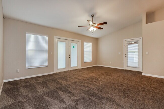 Building Photo - 7945 Sugar Pine Blvd