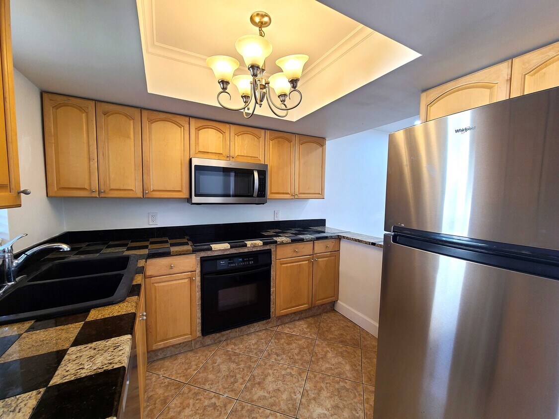 Foto principal - 115 Southeast Jefferson Cir N