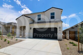 Building Photo - 2079 W Sable Ave