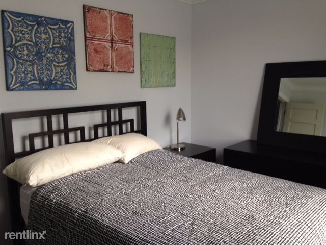 Building Photo - 4 br, 2 bath Condo - 1311 I St NE