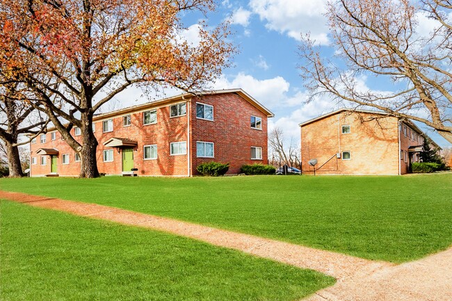 Building Photo - Lookaway Heights Apartments