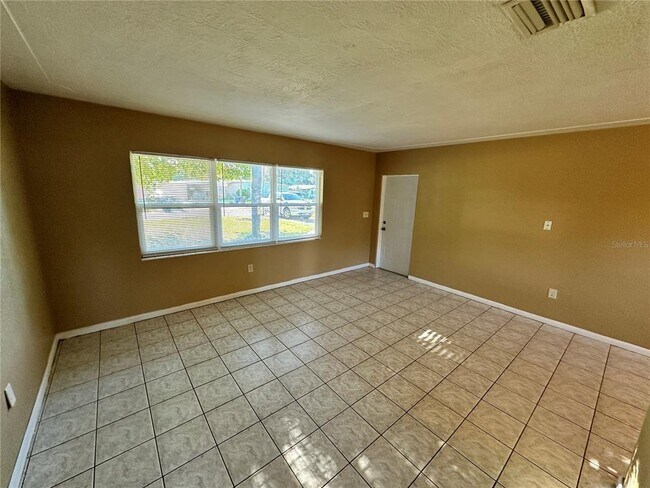 Foto del edificio - 4416 19th St Cir W