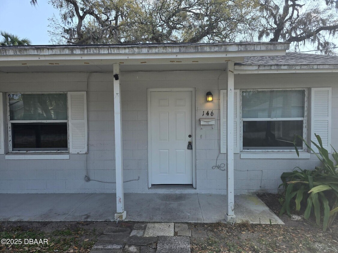 Foto principal - 146 Highland Ave