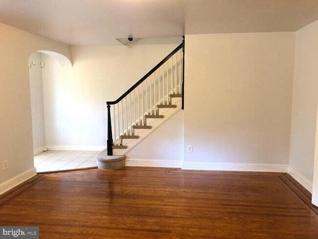 Foto del edificio - 2641 Purnell Dr