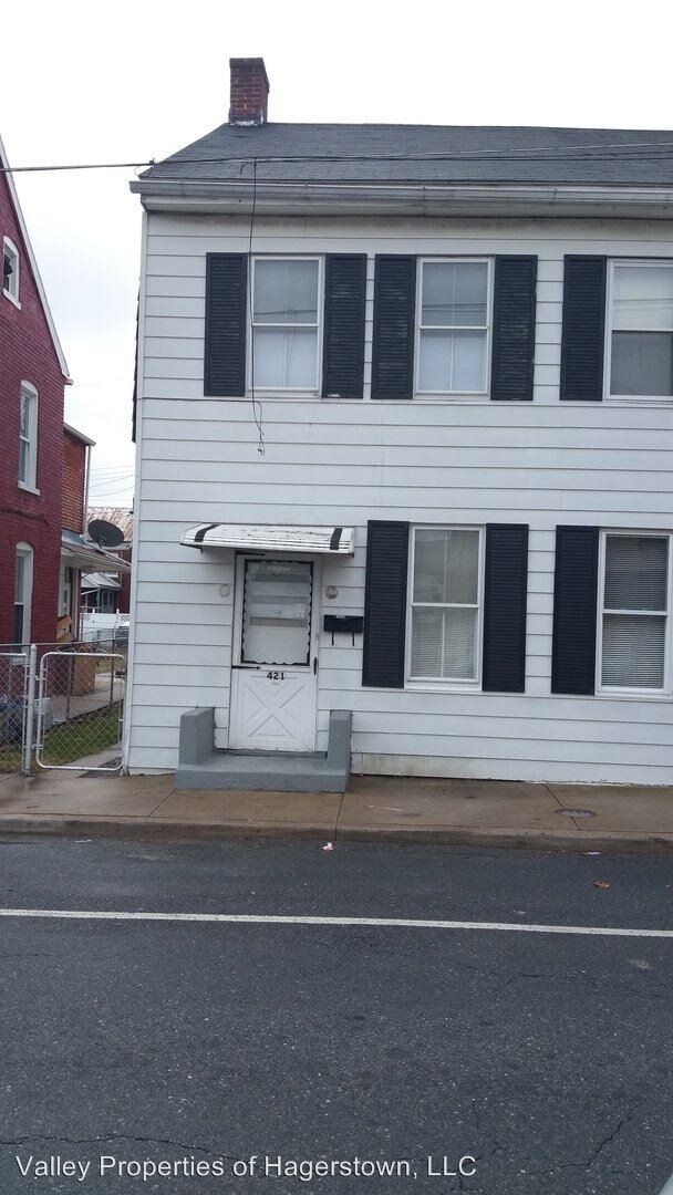 Building Photo - 2 br, 1 bath House - 421 George St
