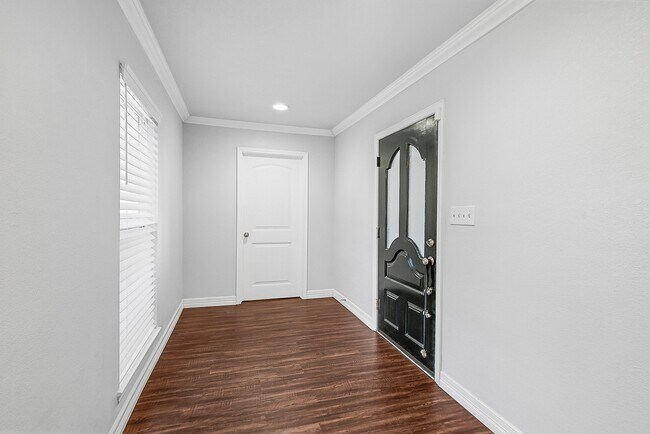 Foto del edificio - 10822 Bob White Dr