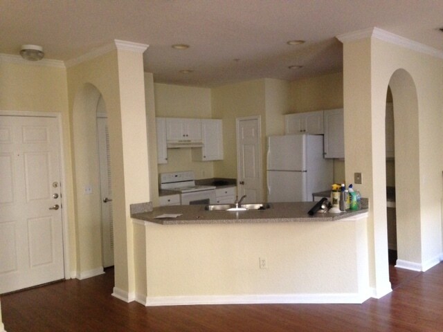 Building Photo - Large Spacious 1 Bedroom Condo with Pool View in Downtown Orlando
