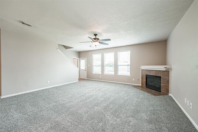 Building Photo - 18522 Burgundy Sky Way