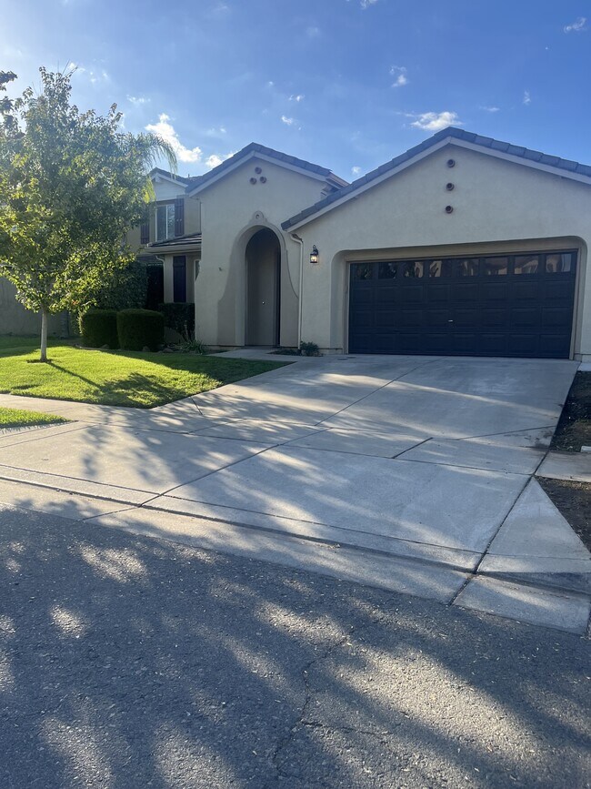 Foto del edificio - 3544 Kim Way