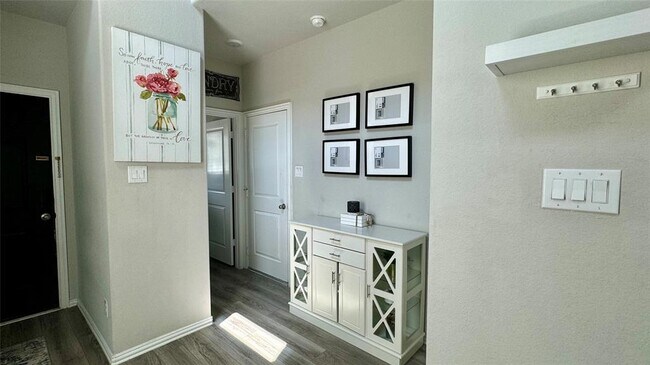 Building Photo - 15522 Bosque Valley Ct