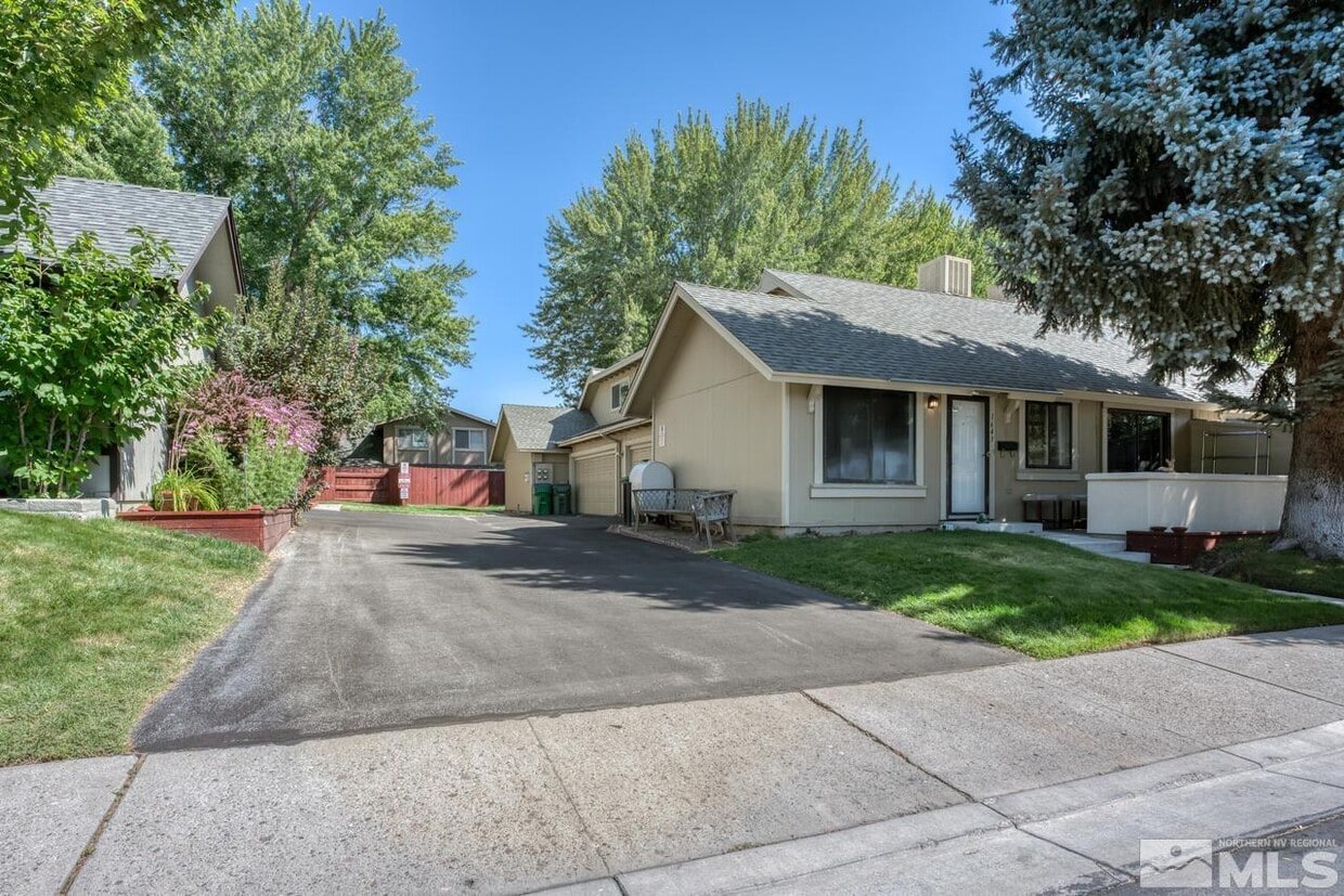 1641 London Cir, Sparks, NV 89431 Condo for Rent in Sparks, NV