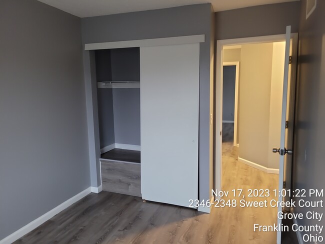 Building Photo - 2346 Sweet Creek Ct