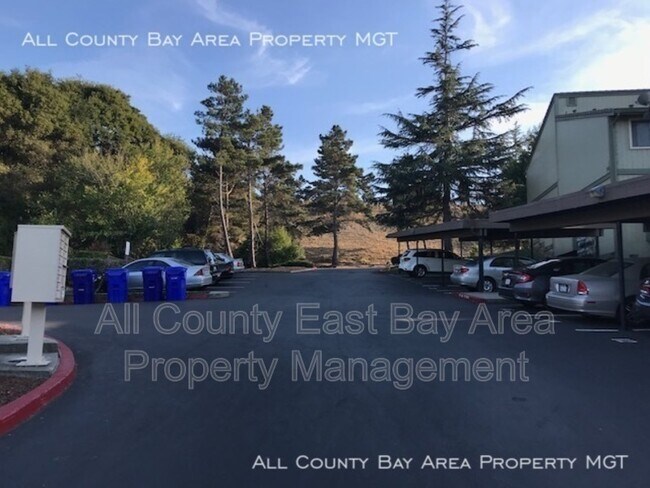 Foto del edificio - 3430 San Pablo Dam Rd