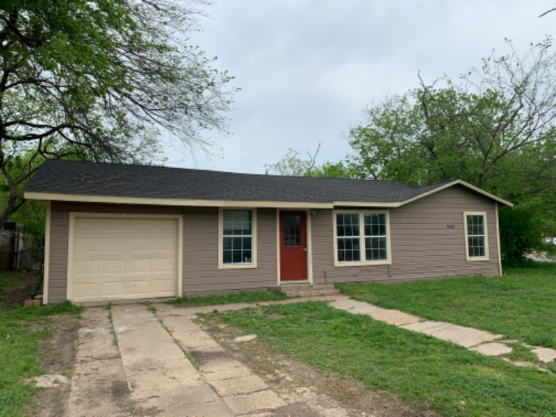 902 Marengo St, Cleburne, TX 76033 House for Rent in Cleburne, TX