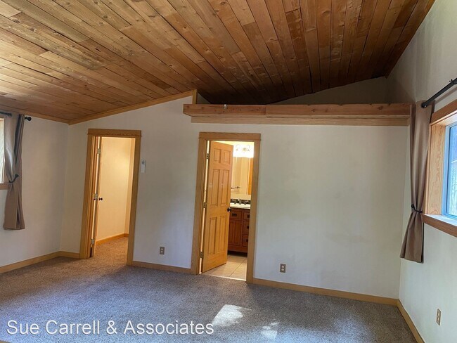 Building Photo - 1 br, 1 bath House - 13875 Green Valley Rd