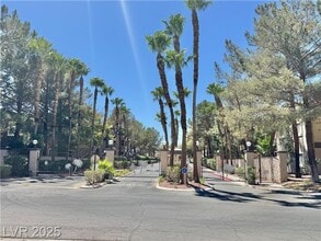 Building Photo - 5250 S Rainbow Blvd