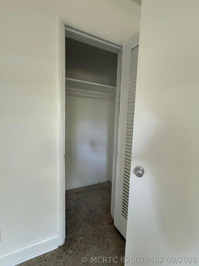 Foto del edificio - 902 SE 12th St