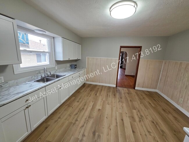 Foto del edificio - 3 bed house for RENT