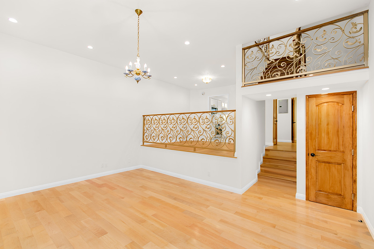 Foto principal - 1745 Selby Ave