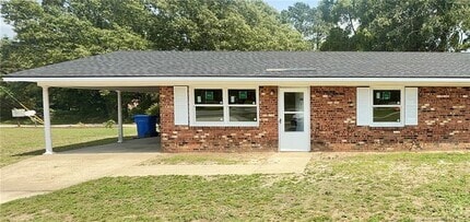 Building Photo - 4740 Rosehill Rd