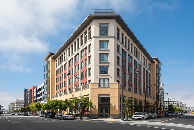 Building Photo - MB360