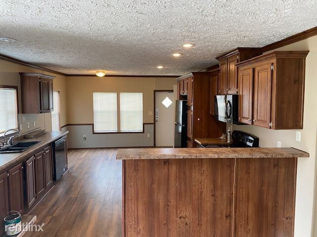 Building Photo - 3 br, 2 bath Mobile Home - 328 Eisenhower
