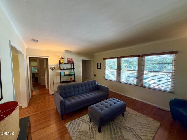Foto del edificio - 2070 Huntington Dr